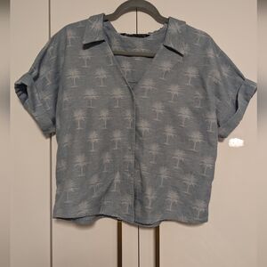 Zara Women’s Palm Tree Cropped Button Up Blouse Small Seafoam Blue
